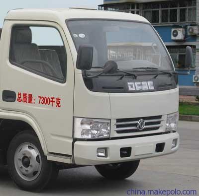 東風福瑞卡4方掛桶式垃圾車 國四排放標準下的環保先鋒